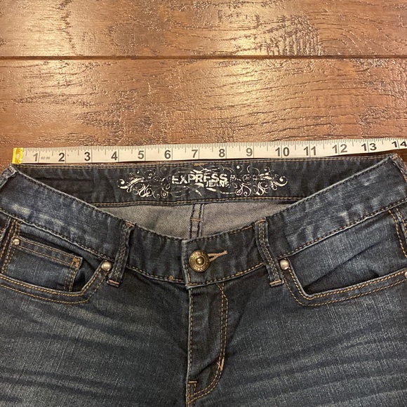 EXPRESS BARELY BOOT ZELDA JEANS SIZE 0 short - Picture 7 of 8